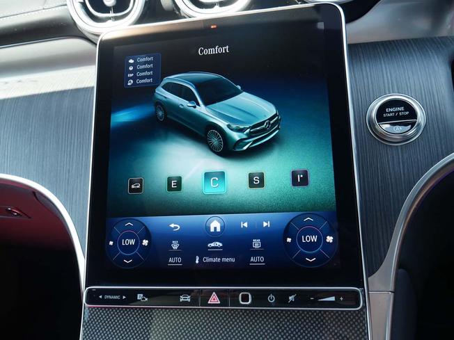 MERCEDES-BENZ Glc Photo 26