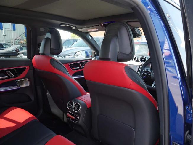 MERCEDES-BENZ Glc Photo 36