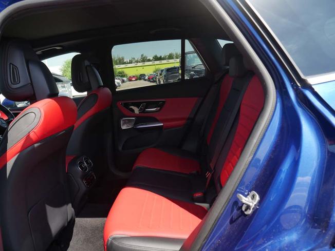MERCEDES-BENZ Glc Photo 38