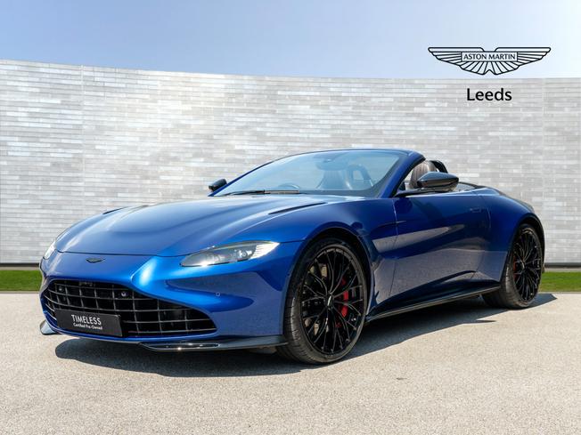 ASTON MARTIN Vantage Photo 27