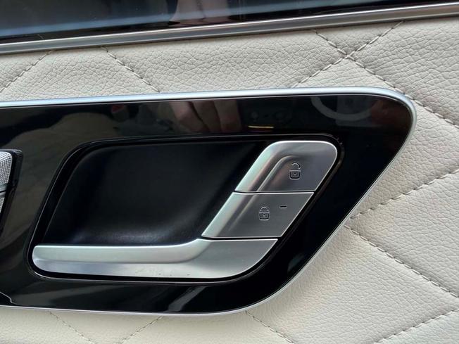 MERCEDES-BENZ S Class Photo 22