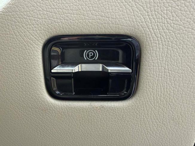 MERCEDES-BENZ S Class Photo 27