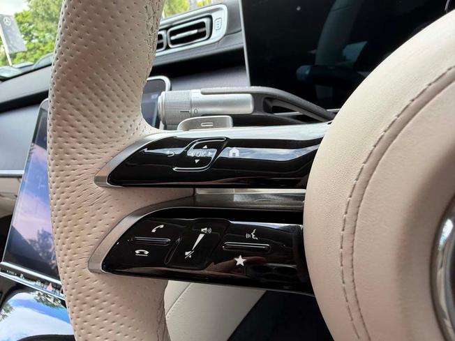 MERCEDES-BENZ S Class Photo 33