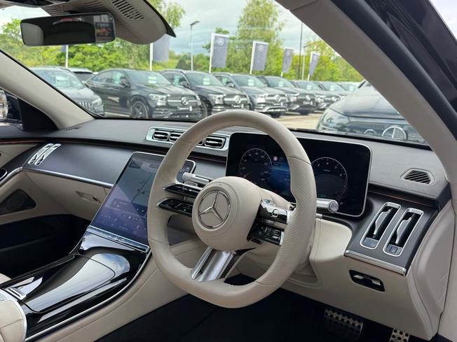 MERCEDES-BENZ S Class Photo 42