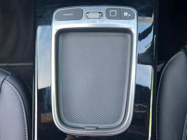 MERCEDES-BENZ A Class Photo 36