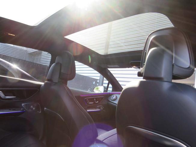 MERCEDES-BENZ Eqe Photo 19
