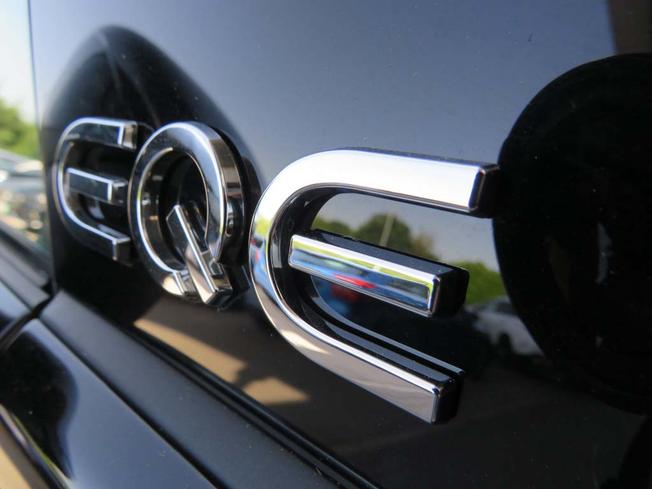 MERCEDES-BENZ Eqe Photo 25