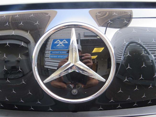 MERCEDES-BENZ Eqe Photo 27