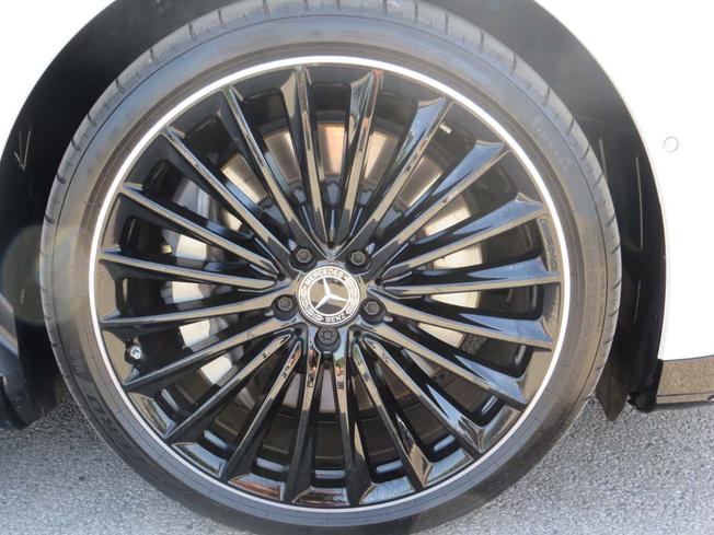 MERCEDES-BENZ Eqe Photo 6