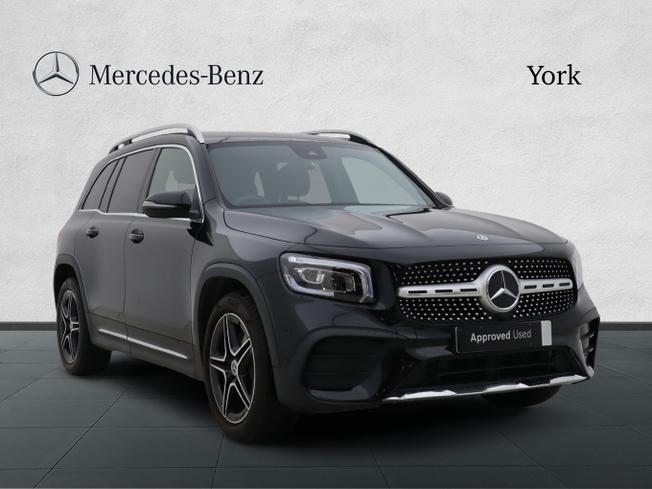 MERCEDES-BENZ GLB Photo 1