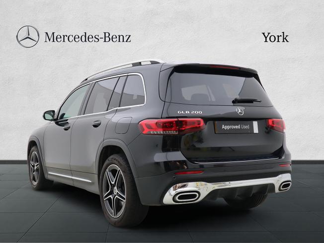 MERCEDES-BENZ GLB Photo 2