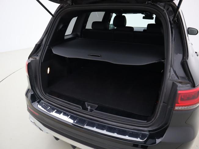 MERCEDES-BENZ GLB Photo 24