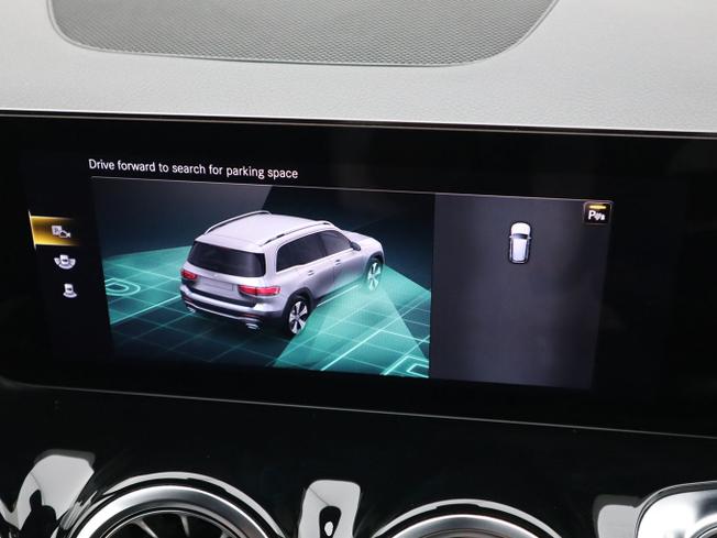 MERCEDES-BENZ GLB Photo 30