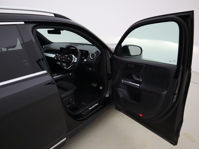 MERCEDES-BENZ GLB Photo 41