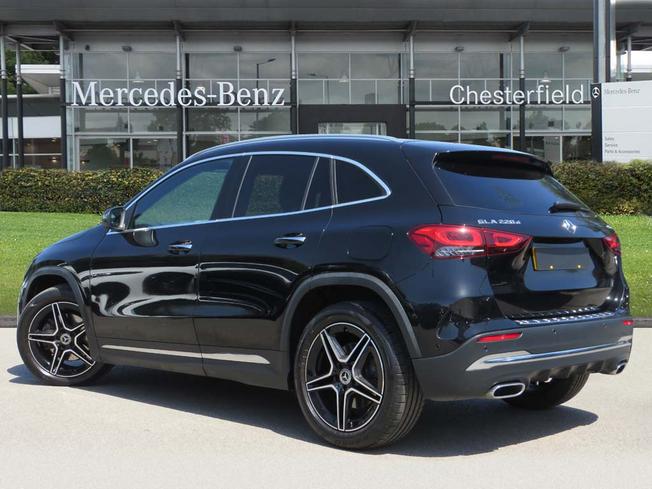 MERCEDES-BENZ Gla Photo 2