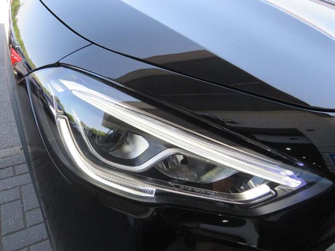 MERCEDES-BENZ Gla Photo 25