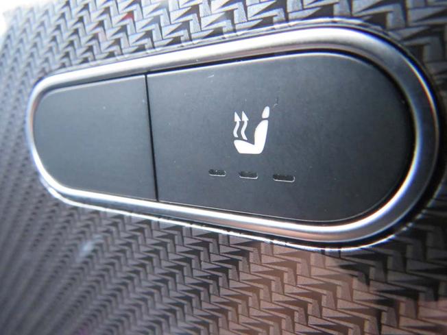 MERCEDES-BENZ Gla Photo 30