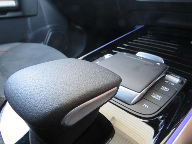 MERCEDES-BENZ Gla Photo 36