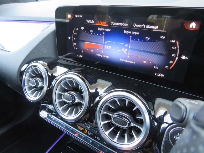 MERCEDES-BENZ Gla Photo 48