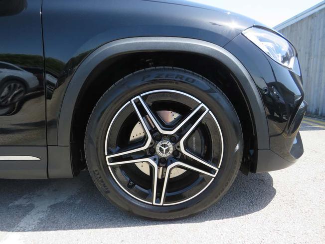 MERCEDES-BENZ Gla Photo 6