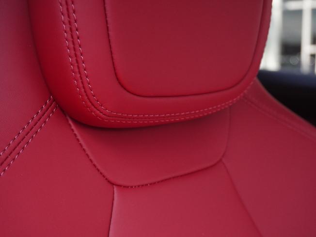 PORSCHE Macan Photo 14