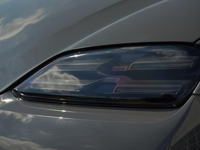 PORSCHE Macan Photo 21