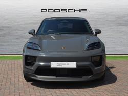 PORSCHE Macan Photo 5