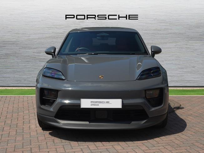 PORSCHE Macan Photo 5