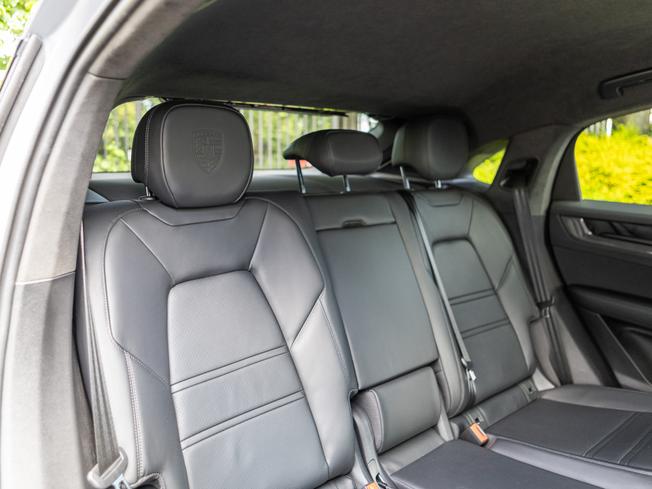 PORSCHE Cayenne Photo 10