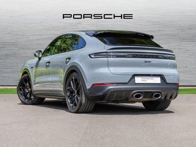 PORSCHE Cayenne Photo 2