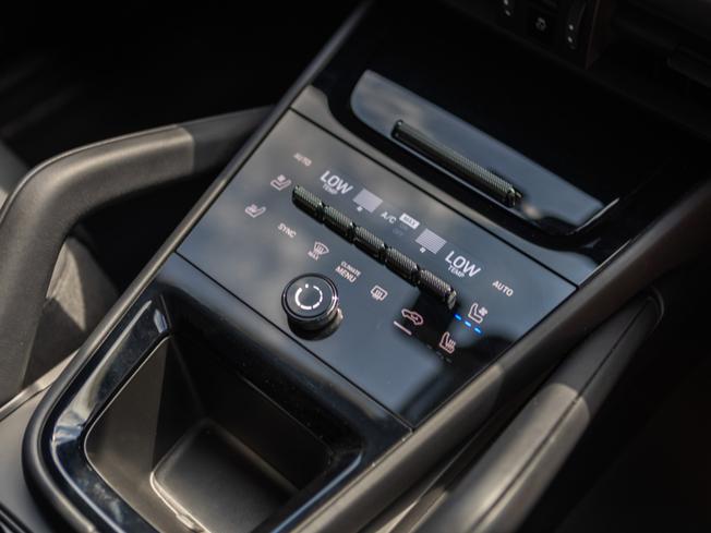 PORSCHE Cayenne Photo 21