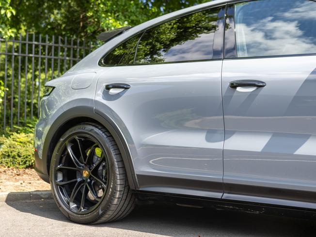 PORSCHE Cayenne Photo 36