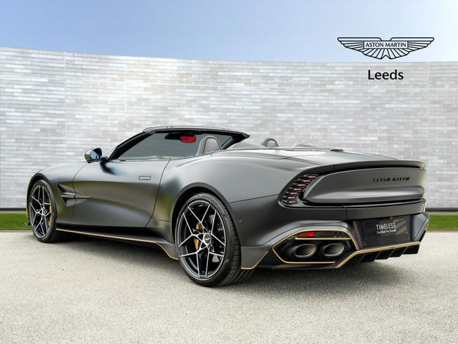 ASTON MARTIN Vanquish Photo 29