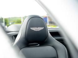 ASTON MARTIN Vanquish Photo 5