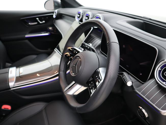 MERCEDES-BENZ Glc Photo 12
