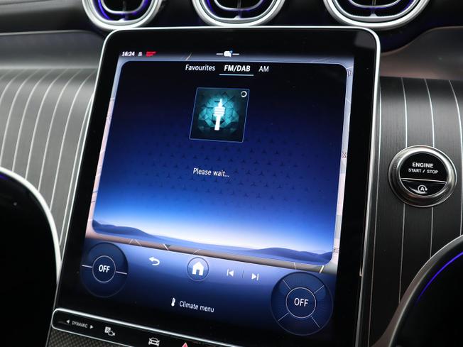 MERCEDES-BENZ Glc Photo 30