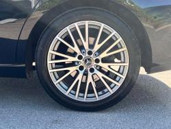 MERCEDES-BENZ CLA Class Photo 5