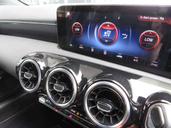 MERCEDES-BENZ A Class Photo 43
