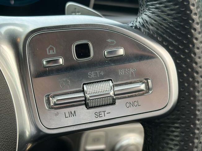 MERCEDES-BENZ GLE Photo 27