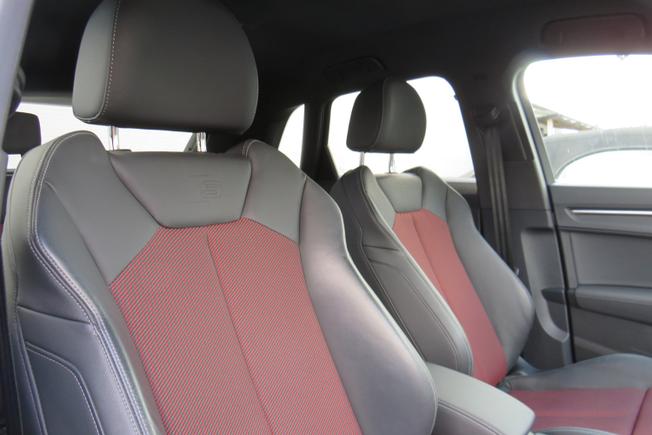 AUDI Q3 Photo 7