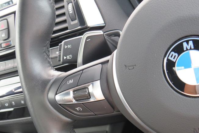 BMW 2 Series Photo 23