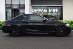 BMW 2 Series Photo 3