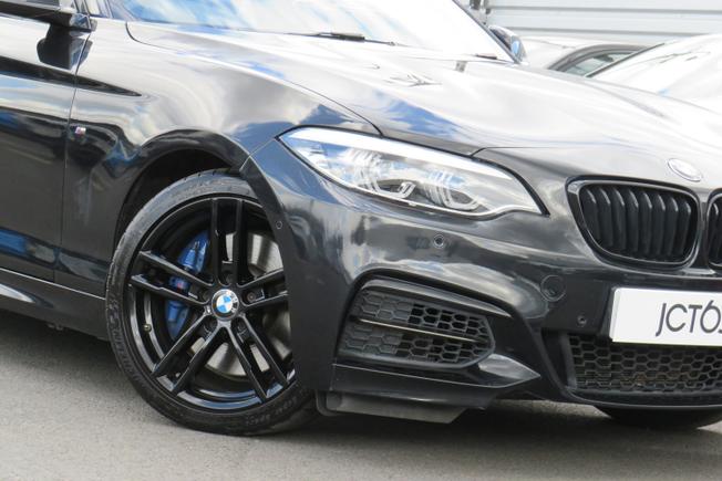 BMW 2 Series Photo 6