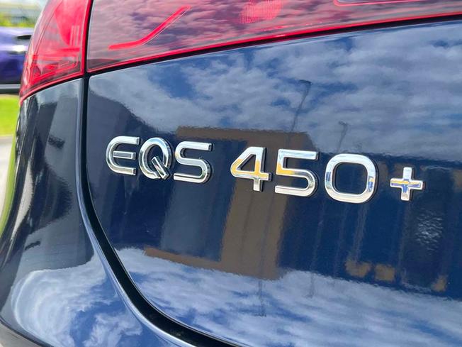 MERCEDES-BENZ Eqs Photo 20