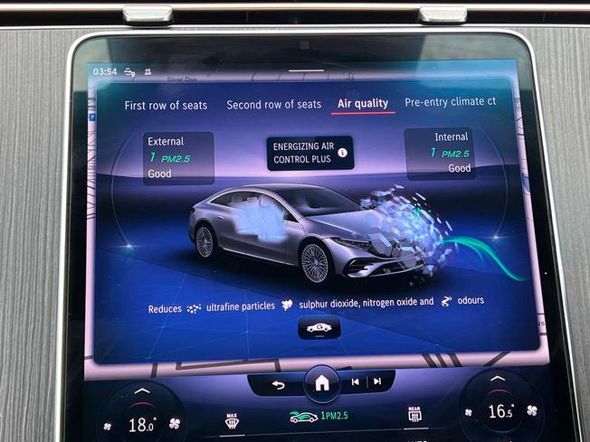 MERCEDES-BENZ Eqs Photo 33