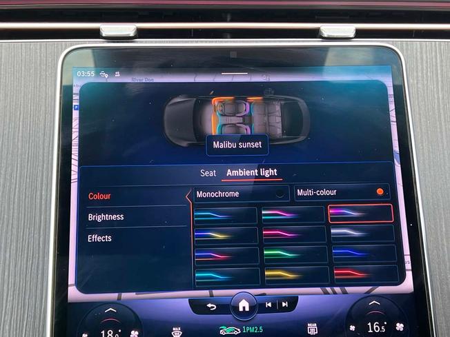 MERCEDES-BENZ Eqs Photo 34