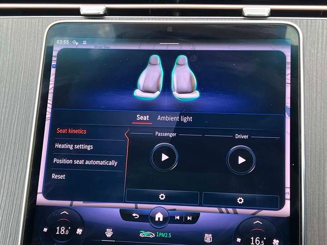 MERCEDES-BENZ Eqs Photo 35