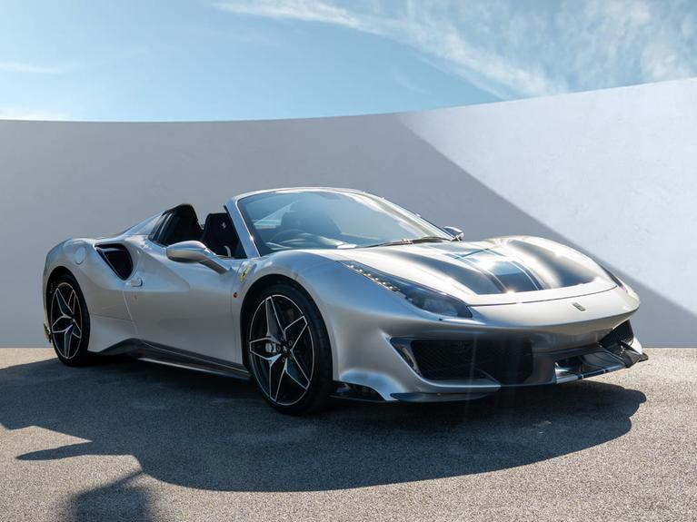 Used FERRARI 488 Pista