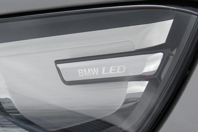 BMW Ix1 Photo 11