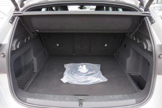 BMW Ix1 Photo 17